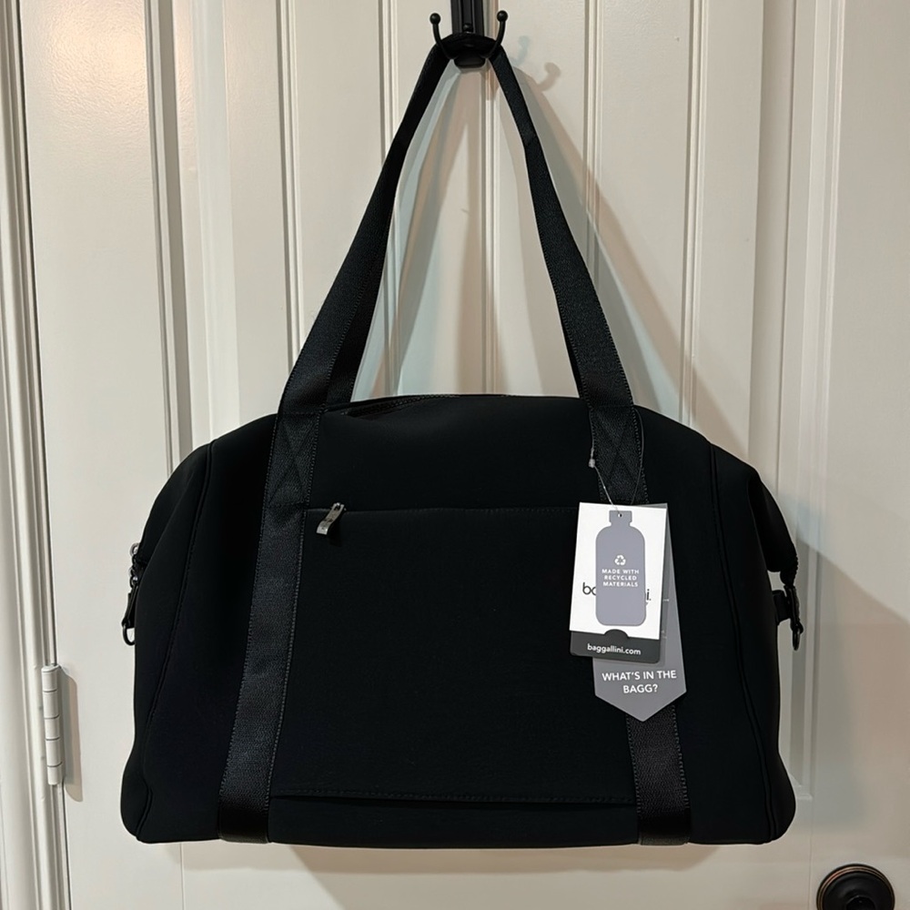 Baggallini NEOPRENE All Day Large Duffle, Black